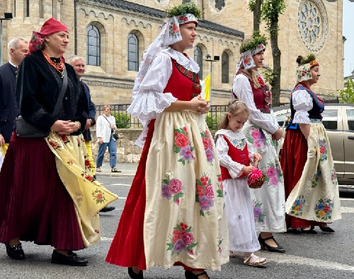 Polish Procession 3